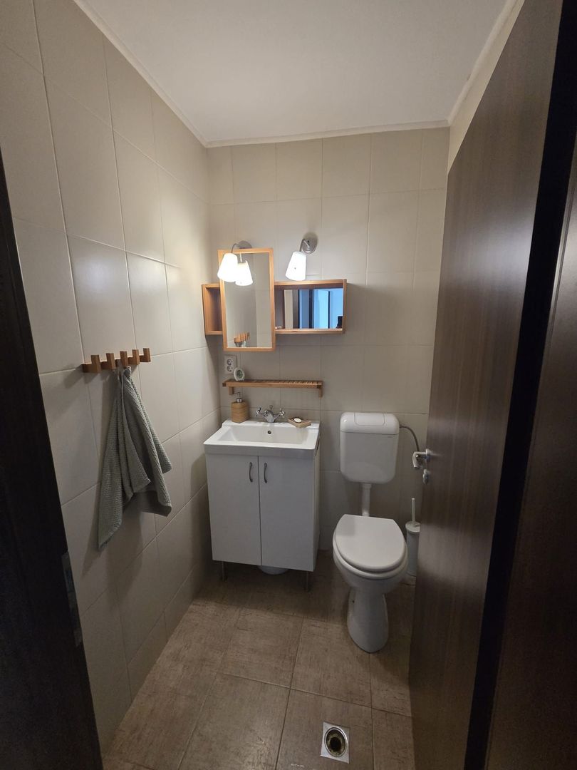 Apartament cu 4 camere si scara interioara - zona Judeatan - Poză 13