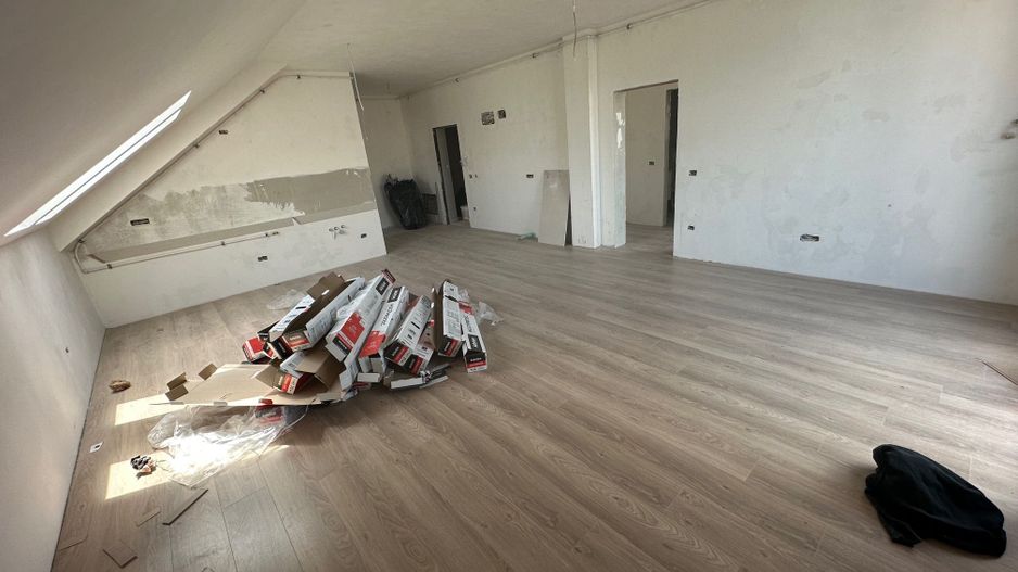 Apartment bloc nou cu lift si loc de parcare inclus - Poză 7