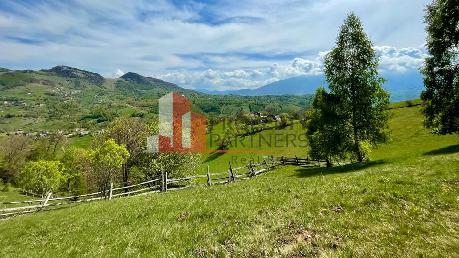 Teren in sat Pestera, comuna Moeciu. - Poză 7