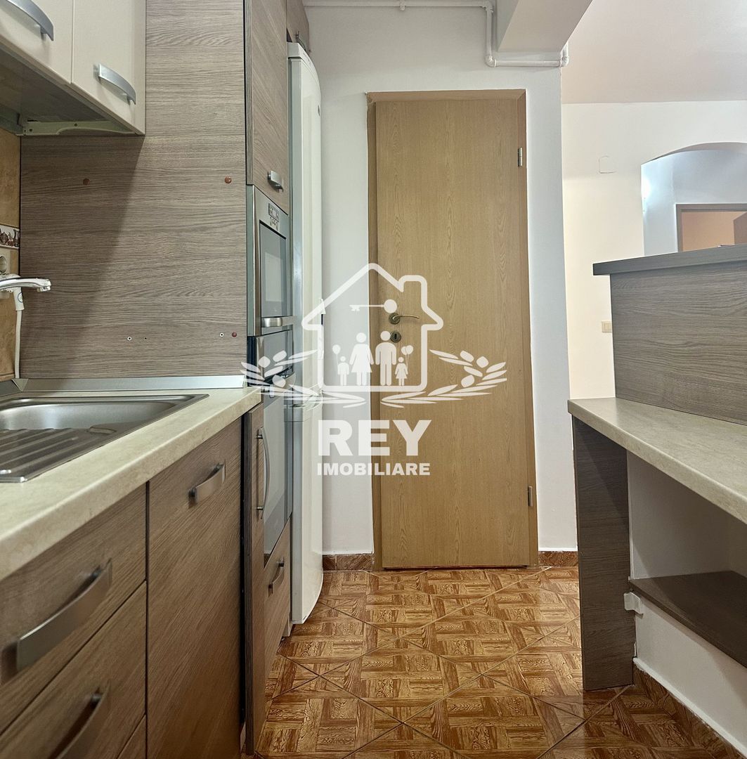 Apartament 4 camere cu garaj zona Strand- V.Aurie - Poză 24