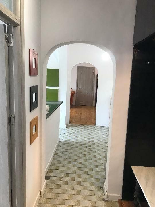 Închiriez apartament 3 camere zona Arcul de Triumf - Poză 3