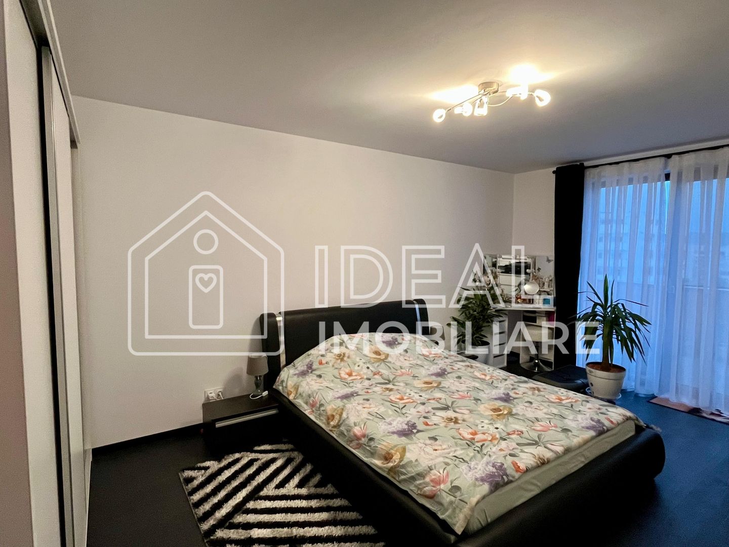 Penthouse cu 4 camere si terasa, complet Mobilat, zona Doamna Stanca - Poză 6