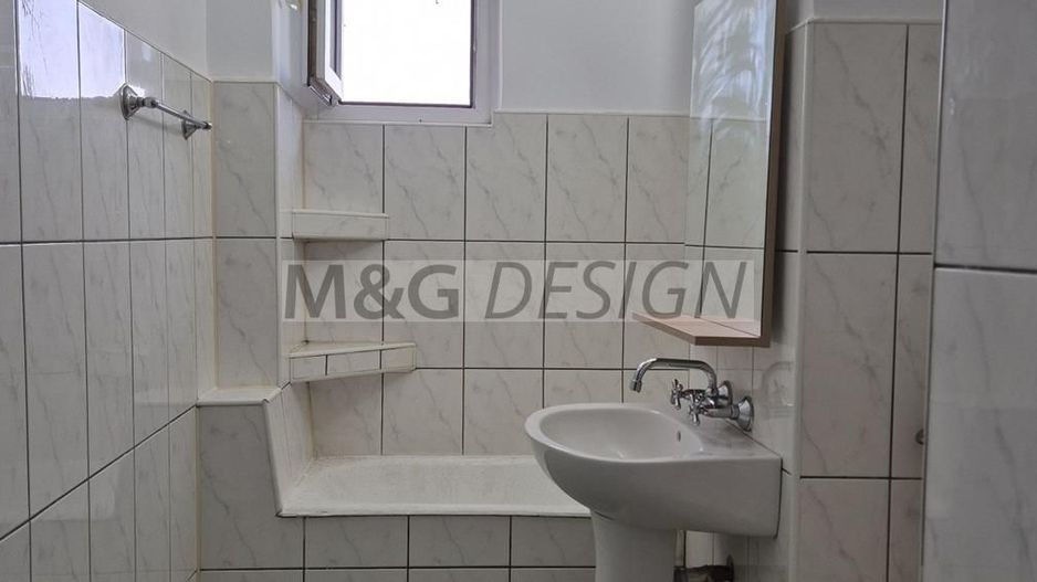Apartament  spatios 1 camera zona Soarelui - Poză 8