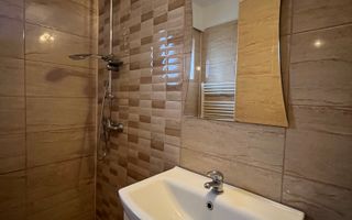 Piata Unirii; dormitor +birou;parcare privata si boxa (centrala proprie si ctr.) - Poză 15