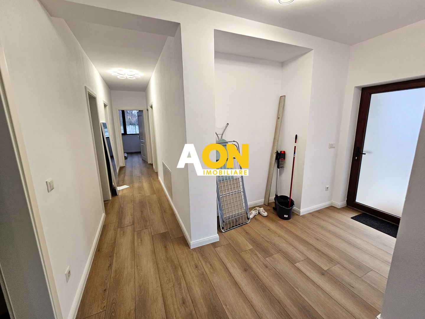 Casa nouă, mobilată, utilată, 4 camere, 393 mp teren, Bărăbanț - Poză 6