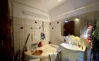 DE VANZARE 3 CAMERE 100 MP | BOXA 10 MP | SEBASTIAN | VULCAN CENTER - Poză 16