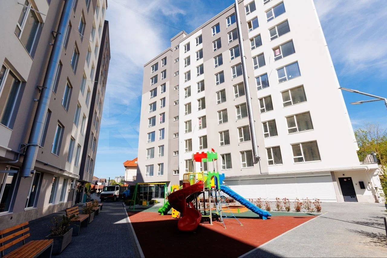 Vânzare, apartament, 2 odăi + living, bd. Cuza Vodă, Botanica - Poză 9