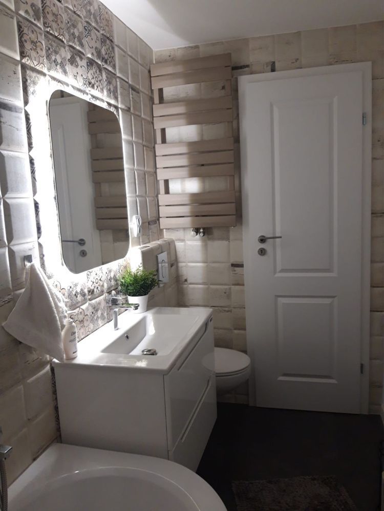 Vand apartament zona Razoare (mobilat, utilat premium) - Poză 4