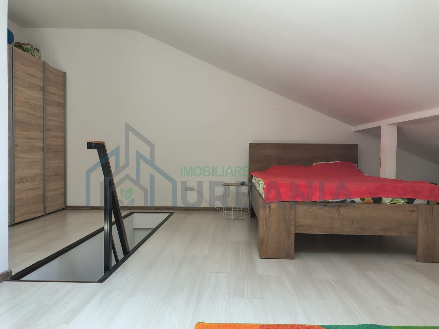 Apartament decomandat mobilat, 2 camere, lângă Lidl Vișoianu - Poză 4