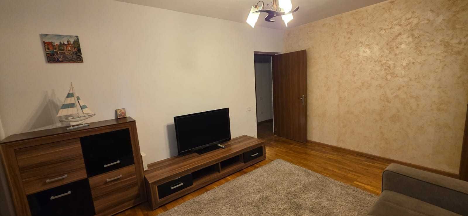Apartament 3 camere de inchiriat - Poză 2