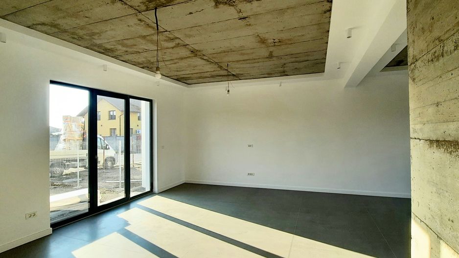 Locuinta moderna si spatioasa - Dumbravita - Poză 2