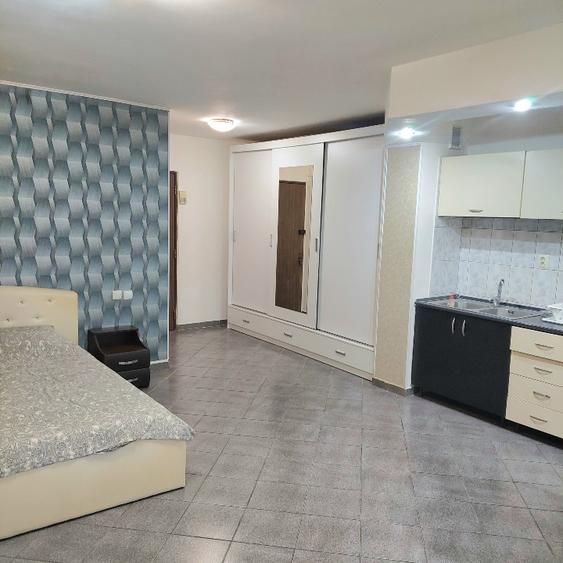 Vanzare Garsoniera Intre Mall Vitan si Nerva Traian Ideal Inchiriere - Poză 2