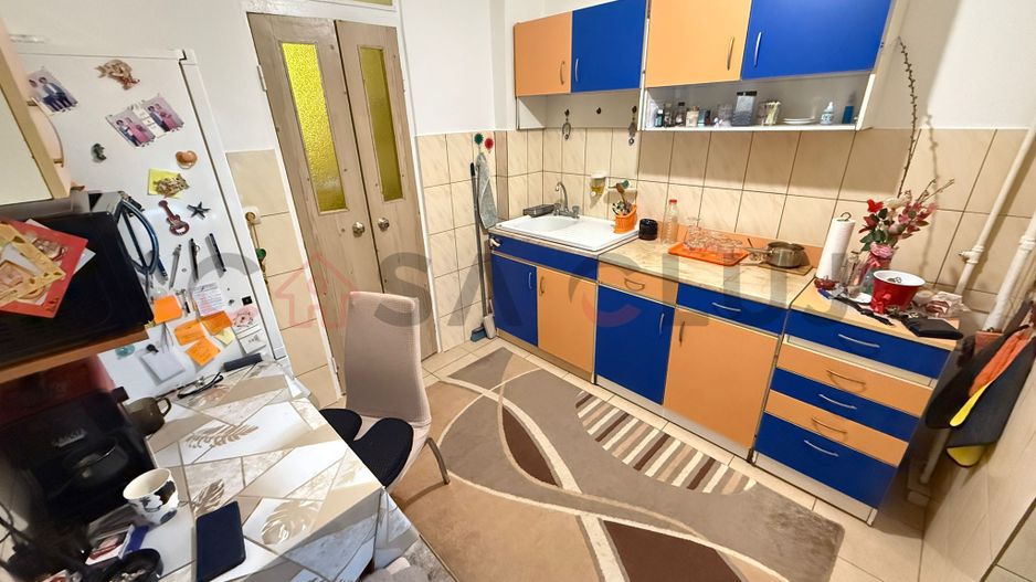 2 camere, decomandat, etaj intermediar, Între Lacuri - Poză 2