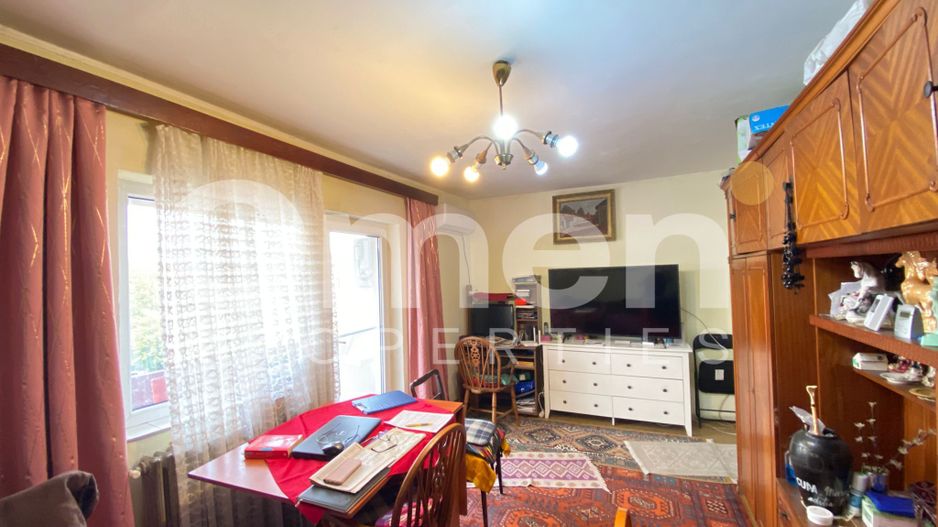 Apartament renovabil cu 4 camere decomandate, cu garaj,  zona Traian - Poză 1