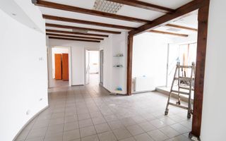 Chirie clădire centrul civic | Brașov | 500mp | 5000€ - Poză 19