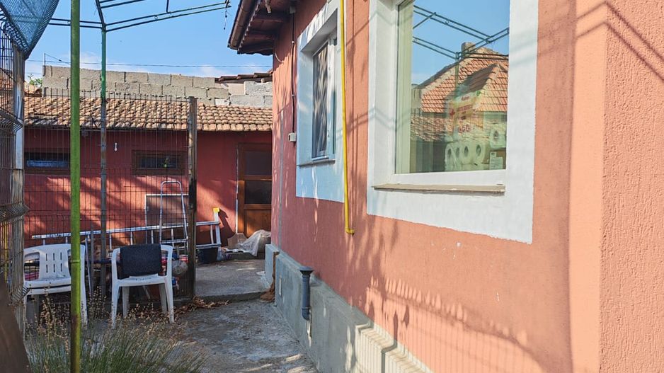 OVIDIU (Cod 01) Casa eleganta complet mobilata „la cheie” - Poză 29
