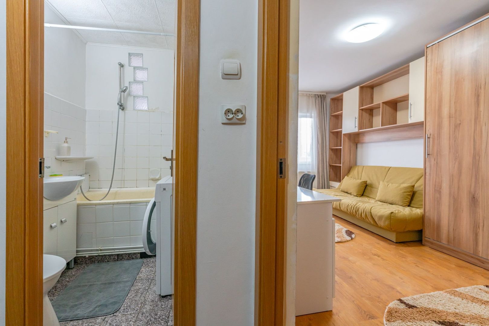 Garsoniera mobilata cu loc de parcare - Poză 8