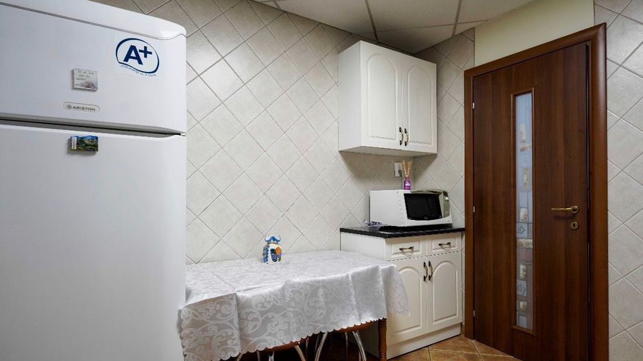 AP. 2 CAMERE VITAN, BUCATARIE INCHISA, RENOVAT, MOBILAT/UTILAT - Poză 3