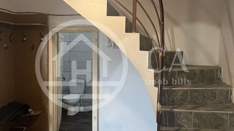 Casa cu 6 camere de inchiriat zona centrala, Oradea - Poză 9