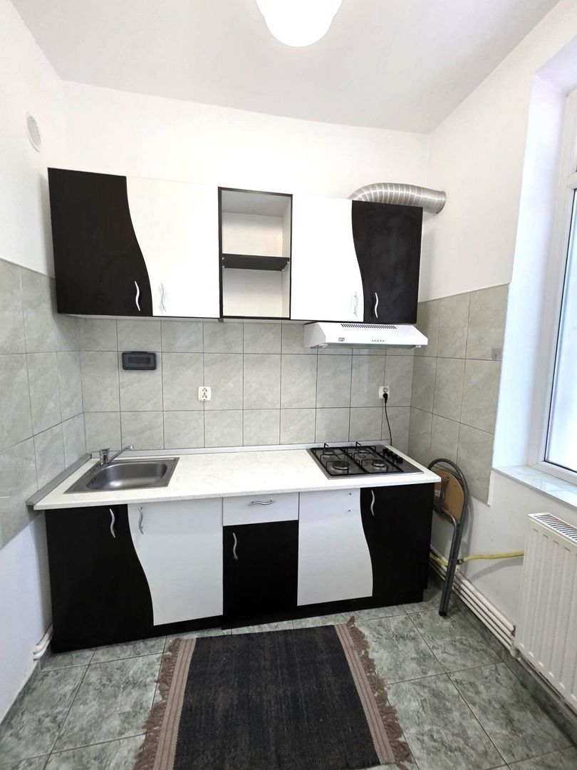 Apartament de închiriat – ultracentral, lângă Parcul Eminescu - Poză 3