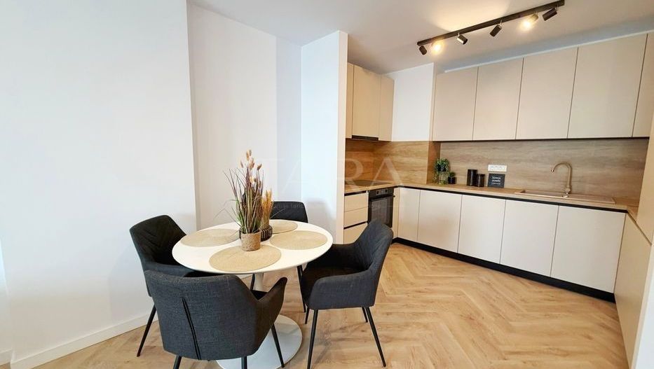Apartament 2 camere mobilat premium, complex cu facilități complete. - Poză 2