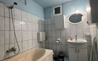 De vânzare Casă în Grădiște, curte + grădină proprie generoasă Arad - Poză 25