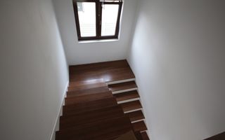 VILA INDIVIDUALA FINISATA LA CHEIE - Poză 9