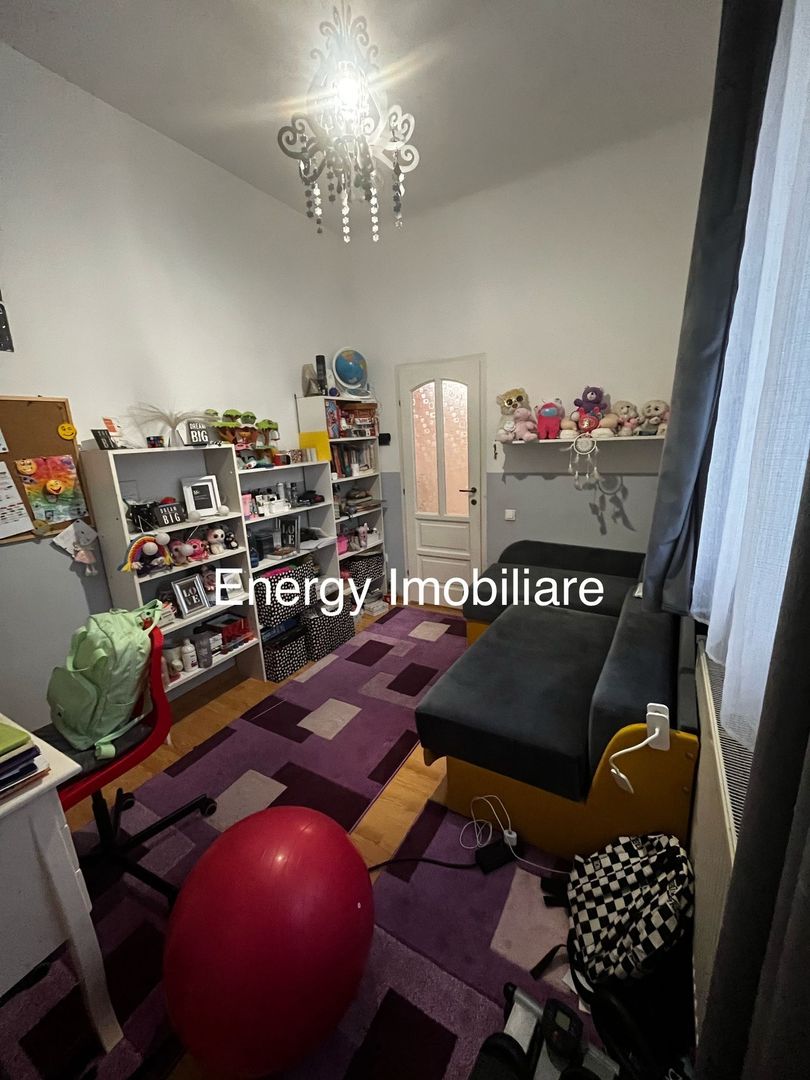 Apartament cu 3 camere, zona Bălcescu - Poză 2