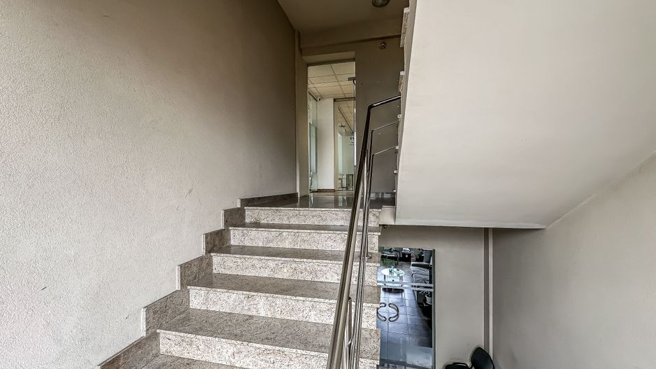 Închiriere spațiu de birouri premium în centru Arad - Poză 8