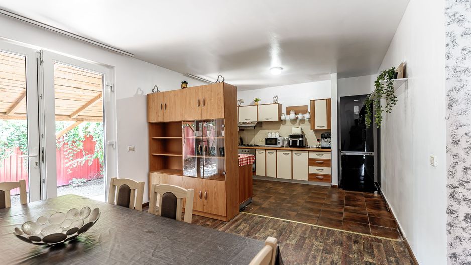 Casă 2008 - 6 camere - teren 1440 mp - Zadareni, Arad - COMISION 0% - Poză 6