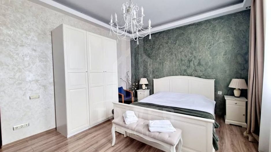 Apartament central in regim hotelier - Poză 1