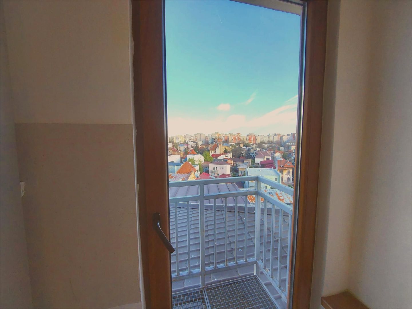 Penthouse 3 camere, 105 mp, terasa 15 mp, zona Eminescu, bloc nou - Poză 6