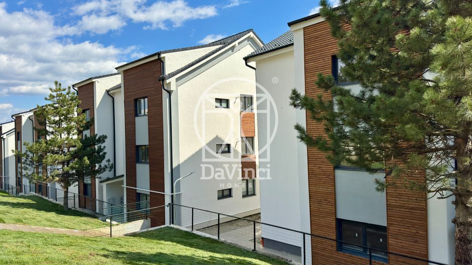 Apartament 3 camere - aer conditionat, finisat la alb (NCL-COL-ap.3) - Poză 1