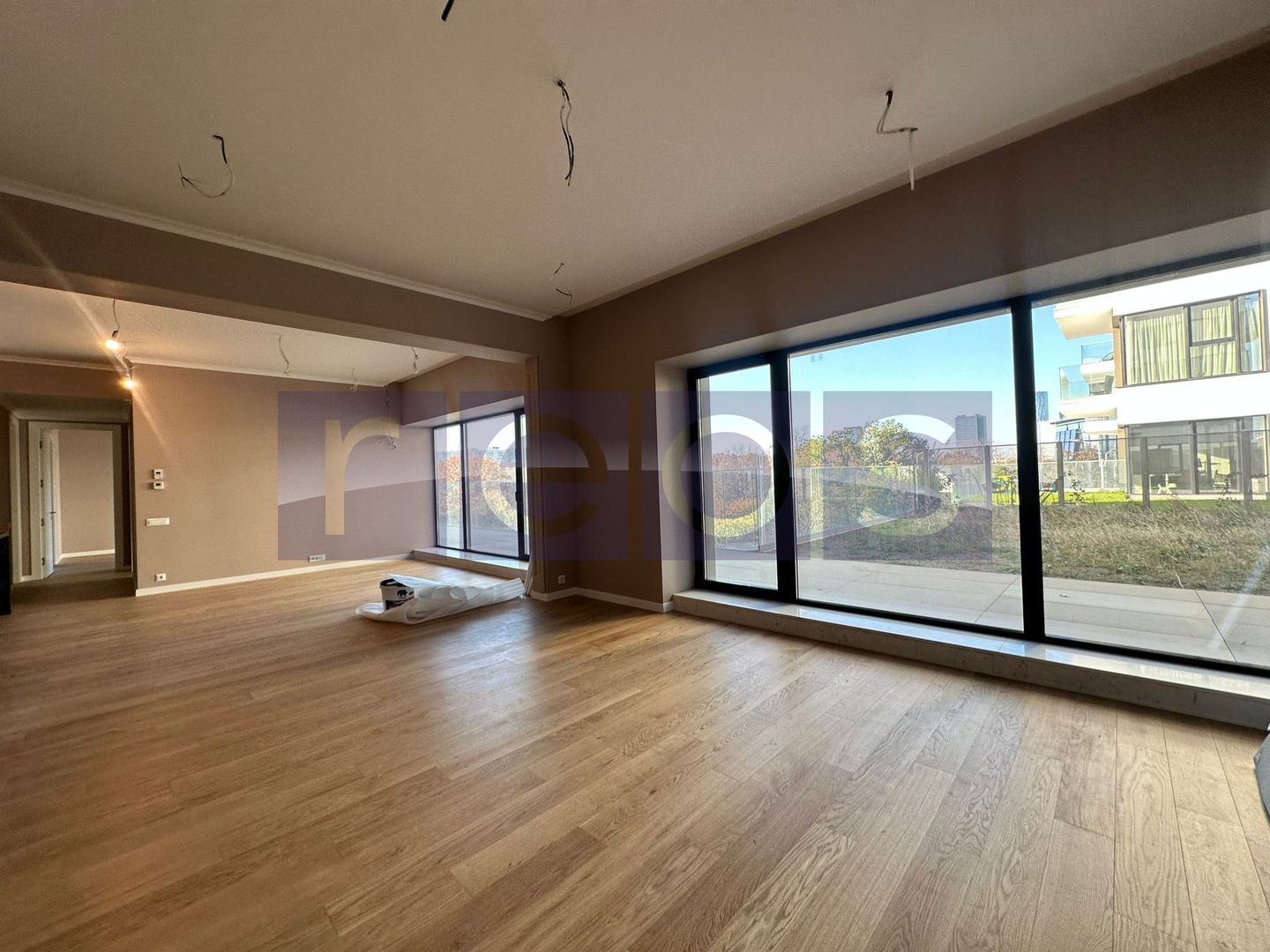 I APARTAMENT 4 CAMERE | PRIMA INCHIRIERE | TERASA 140mp | BLOC NOU | - Poză 15