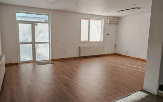 P+1 de inchiriat |Vila, 2 intrari si parcare, zona Mall Vitan - Poză 1