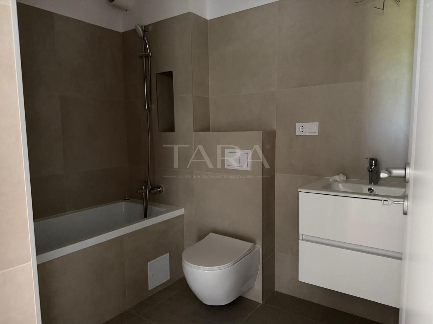 Apartament finisat cu 3 camere, bloc nou 2025, Apahida. - Poză 3