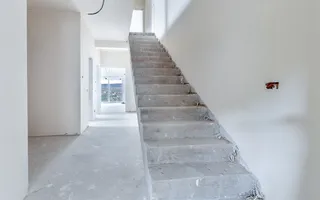 Duplex modern in Voronet, 136 mp utili, garaj si teren 325 mp - Poză 14