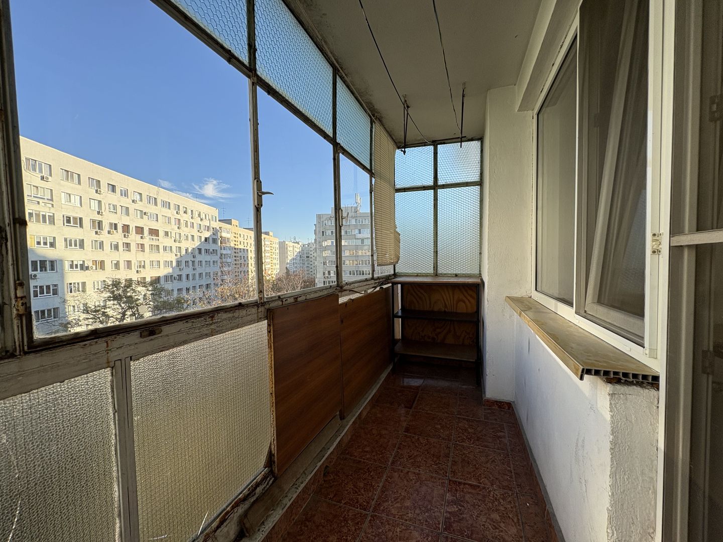 2 camere decomandat Dristor Metrou 53mp+ balcon 5mp et 6/10 bloc 1978 - Poză 18