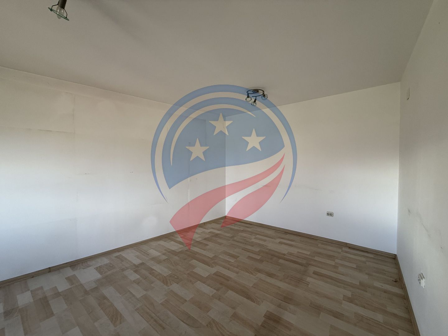 Casa si afacere de vanzare/service auto/vulcanizare/str Raului/ Craiova - Poză 16