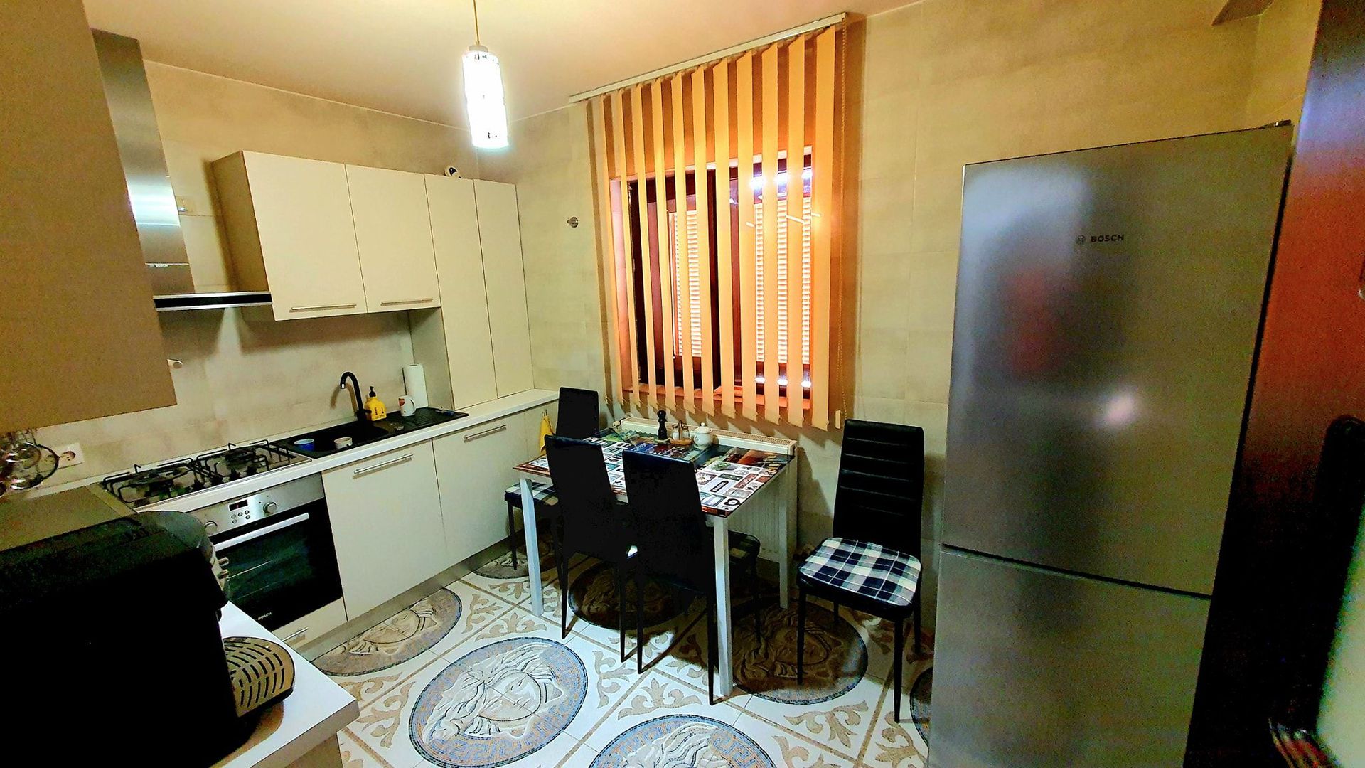 Casă FĂRĂ CUSUR, de vânzare, gata să te muți! - Poză 13