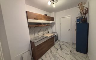 APARTAMENT CU 2 CAMERE RECENT RENOVAT LA INCHIRERE - Poză 4