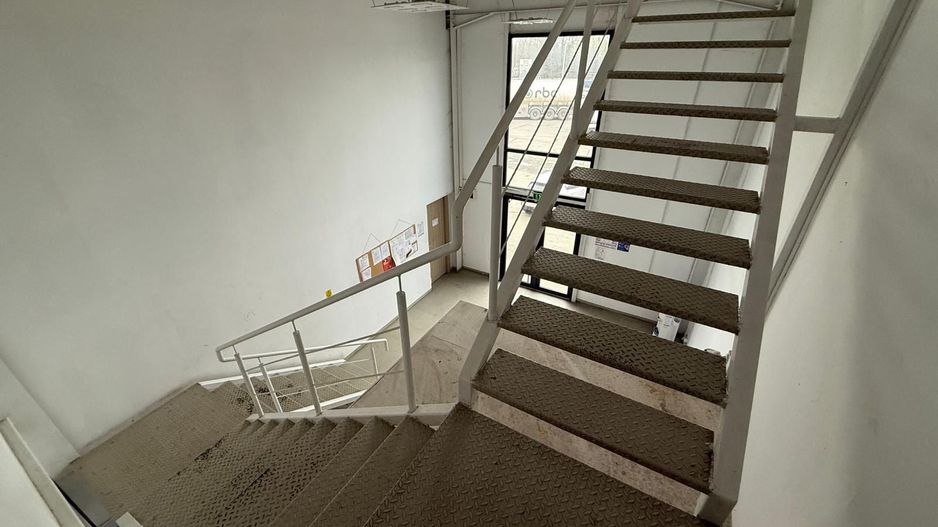 Hală industrială 2.450 mp de vânzare, Mogoșoaia, chirie garantată - Poză 14
