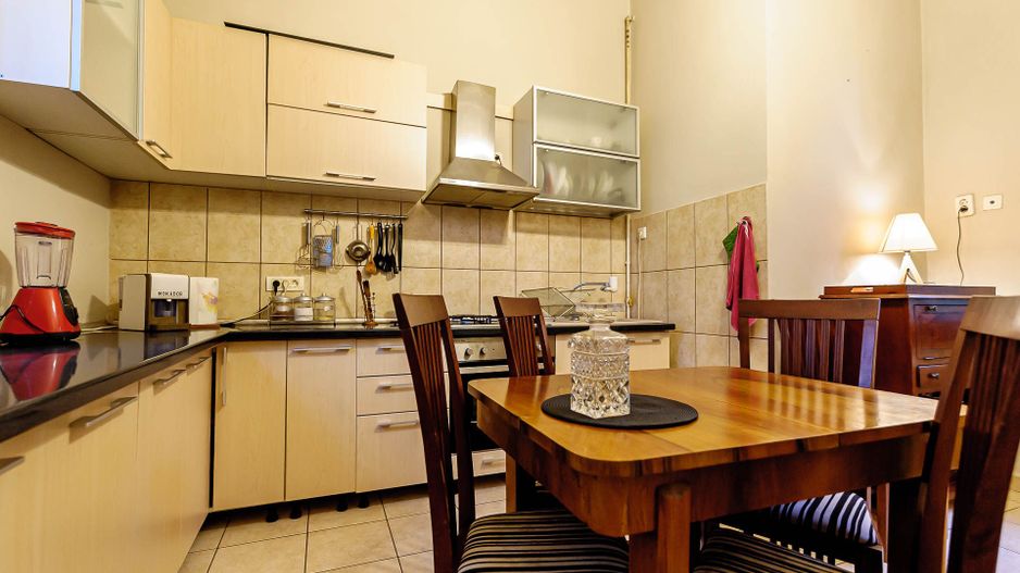 Apartament cu două camere, strada Augustin Doinaș - Poză 1