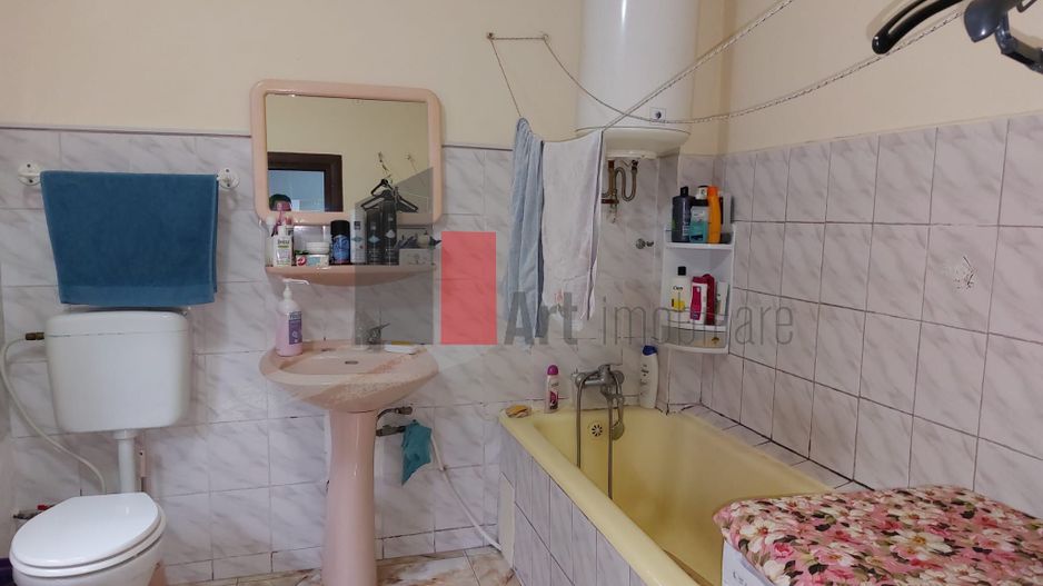 Apartamentul "ENIREJO", et. 1 in vila, FARA RISC SEISMIC, intrare exclusiva - Poză 17