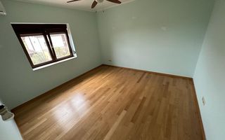 VILA  - ARADULUI. -British - Poză 42