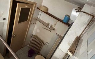Vând apartament 2 camere - Poză 5