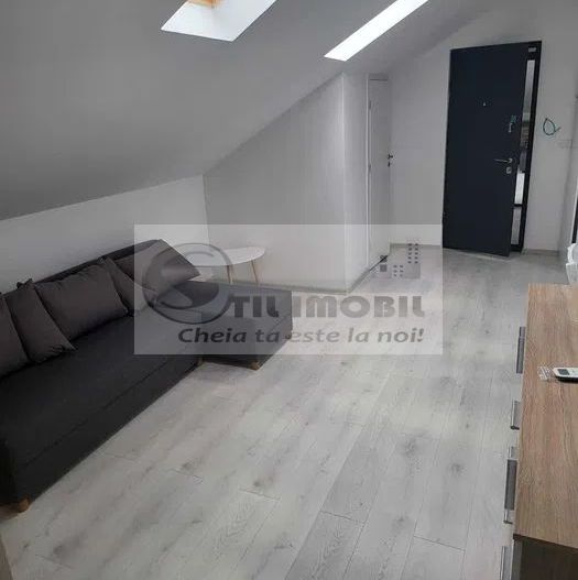 Apartament 4 camere Podul de Piatra 700 euro - Poză 4