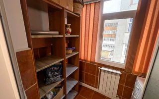 Apartament 2 Camere Decomandat ETAJ INTERMEDIAR - zona Galata - Poză 4