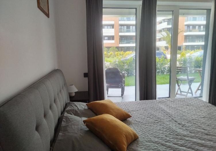 Apartament 2 camere lux, piscină, grădină, parcare suprateran - Poză 7