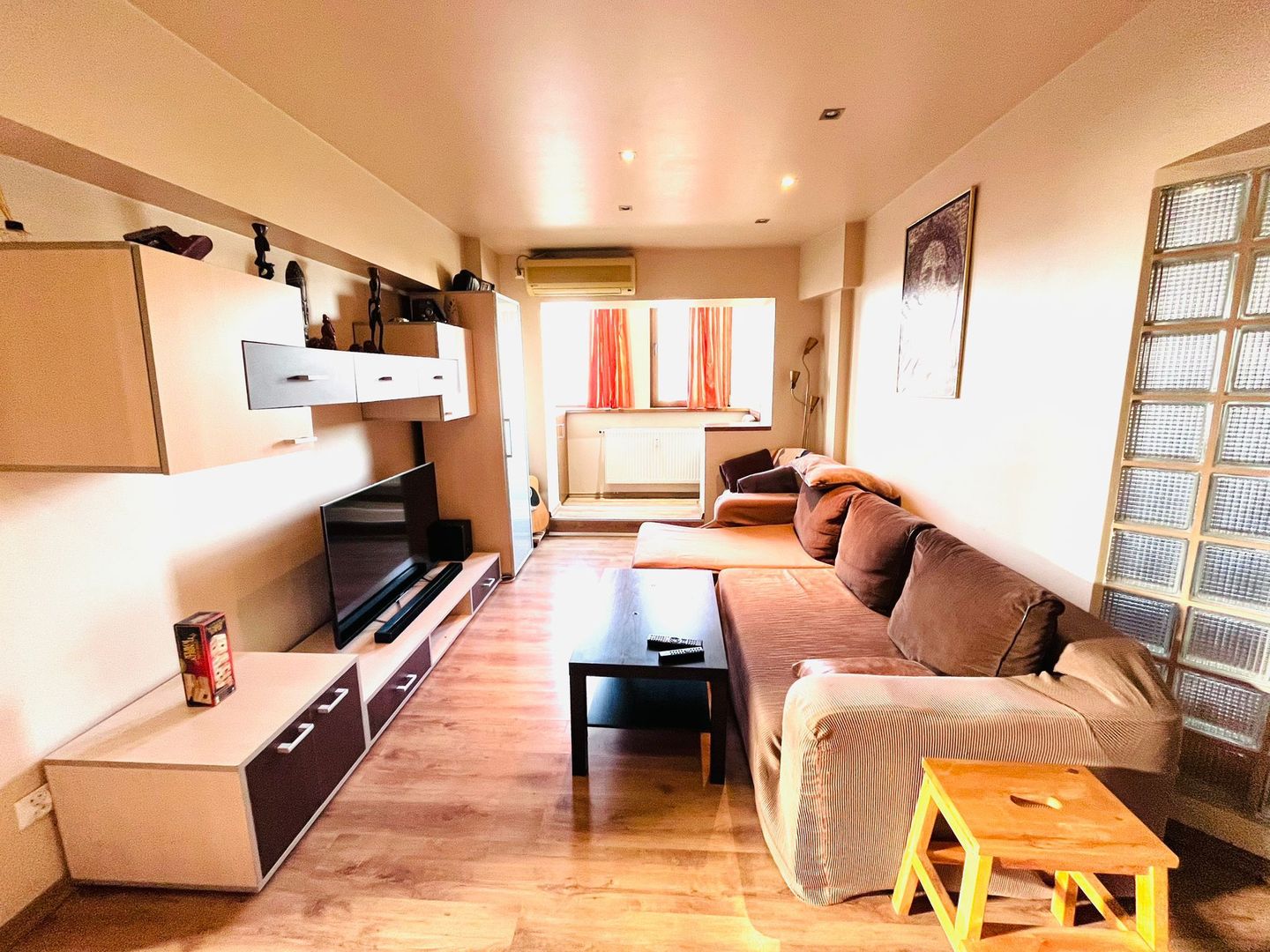 APARTMANET ULTRAMODERN CRANGASI METROU BLOC 1986 - Poză 1